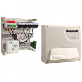 Q218 - Tableau de com. DELTA initial Grd 1 - 8 RJ45 + TV coax.